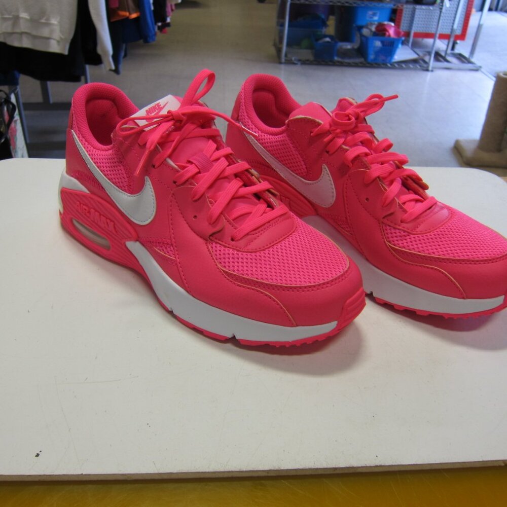 Nike Air Max Excee Women's 9.5 Hyper Pink/White Athletic Shoe's FD0294-600